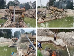 Polsek Singingi Tertibkan Empat Unit Rakit PETI di Desa Kebun Lado