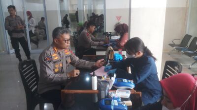 Sambut Hari Jadi Humas Polri ke 72, Polda Riau Gelar Donor Darah
