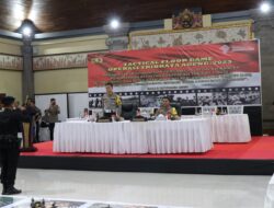 Kakorlantas Polri Bersama Kapolda Bali Laksanakan Tactical Floor Game dalam KTT AIS Forum
