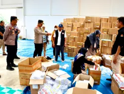 Kapolresta Pekanbaru Cek dan Tinjau Gudang Penyimpanan Logistik Pemilu 2024