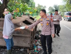 Peduli Sesama, Kapolsek Tualang Berbagi Makanan ke Yayasan Berkah Ikhlas Hati dan Pemulung 