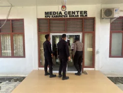 Danyon Batalyon B Pelopor Sat Brimobda Riau Kunjungi Sekretariat KPU Daerah Kabupaten Rokan Hilir
