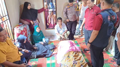 Sadis! Nenek Ditemukan Tewas dengan Luka Tusuk di Sawah