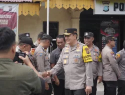 Sambut Lebaran Idul Fitri 1445 H, Kapolda Riau Cek dan Tinjau Polsek Limapuluh 