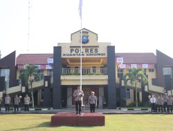 Kapolres Kuansing Pimpin Apel Akbar Polisi RW