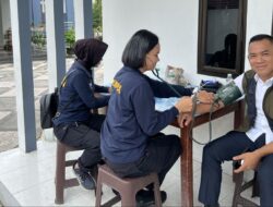 Pantau Kesehatan Personel, Subsatgas Dokkes Berikan Pelayanan Kesehatan