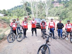 Kapolres Kuansing Ajak Personil dan Masyarakat Gowes Bareng, Jalin Silaturahmi Sampaikan Pesan Kamtibmas Jelang Pilkada 2024