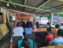 Polsek Tenayan Raya Gelar Jumat Curhat Bersama Warga Kelurahan Mentangor