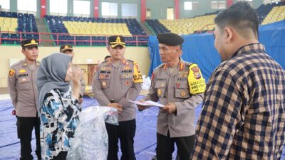 Dampingi Pamatwil, Kapolres Pelalawan Pantau Proses Pelipatan Surat Suara dan Cek Gudang Logistik