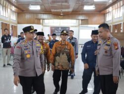 Pastikan Rapat Pleno Pilkada Berjalan Aman, Pamatwil dan Kapolres Siak Lakukan Peninjauan di Beberapa Kecamatan