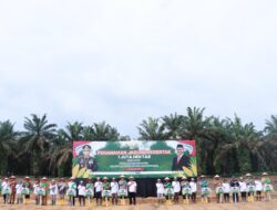 Polri dan Kementan RI Bersinergi, Kapolda Riau Pimpin Penanaman Jagung Serentak 1 Juta Hektare di Kampar