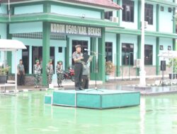 Upacara Menaikan Bendera Merah Putih di Makodim 0509/Kabupaten Bekasi Berlangsung Khidmat