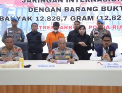 Aman 12,8 Kg Sabu, Polda Riau Tangkap Kurir Narkotika Jaringan Internasional