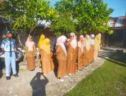 Kapolsek Tambang Lantik Pengurus PKS SMPN 7, Sosialisasikan Bahaya Narkoba untuk Generasi Muda