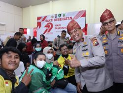 Layani 2 Ribuan Ojol, Polda Riau Gelar Bakti Kesehatan di HUT Bhayangkara ke-79