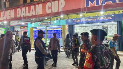 Jaga Kamtibmas, Polres Pelalawan Gelar Patroli Gabungan dan Sambang Poskamling
