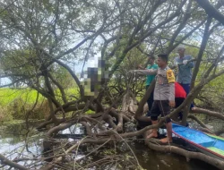 Polsek Muara Muntai Evakuasi Temuan Mayat di Perairan Danau Melintang Muara Muntai