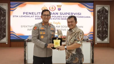 Bersama Wujudkan Polri Humanis, STIK Lemdiklat Polri Gelar Supervisi di Polres Kutai Kartanegara