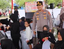 Warung Berkah Polres Kukar Hadirkan Kebersamaan dan Kepedulian Sosial di Tenggarong