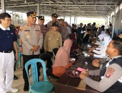 Sehat Bersama Polri, Warga Makmur Jaya Nikmati Layanan Kesehatan Gratis di Hari Jadi Humas Polri Ke-74