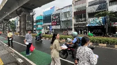 Bangun Kepercayaan Nasabah, BRI BO Panglima Polim Intensifkan Program Jum’at Berkah