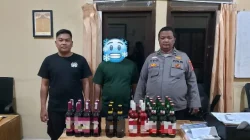 Gelar Operasi Pekat Mahakam 2026, Polsek Muara Kaman Sita Puluhan Botol Miras Ilegal di Sebuah Kafe