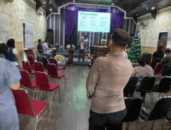 Polsek Loa Kulu Kawal Ibadah Minggu Dengan Pengamanan Humanis