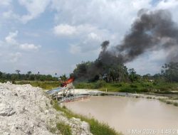 Polres Kuansing Tertibkan Aktivitas PETI di Desa Beringin Taluk, 3 Rakit Tambang Dimusnahkan
