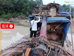 Rusak dan Bakar Peralatan Tambang Ilegal, Polsek Kuantan Mudik Tertibkan PETI di Gunung Toar