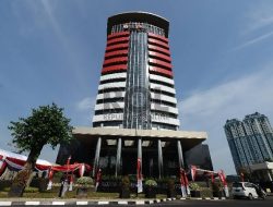13 Pejabat Cilacap yang saat ini berada di Gedung KPK Merah Putih