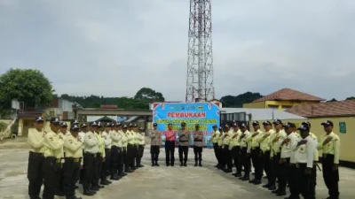 Kasat Binmas Polres Kukar Buka Latsar Satpam Gada Pratama: Tekankan Profesionalisme dan Larang Arogansi