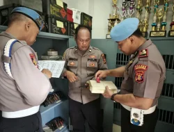 Pastikan Keamanan Senpi Inventaris, Si Propam Polres Kukar Lakukan Pengecekan Fisik dan Amunisi di Gudang Senjata