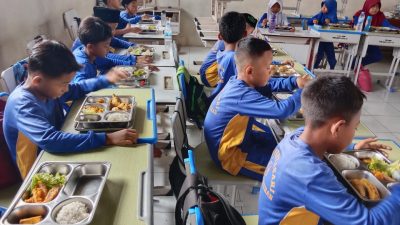 Fakta Pengakuan Siswi Soal MBG Di Kertasari Pebayuran