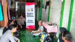 Pererat Silaturahmi, Polsek Loa Kulu Salurkan Paket Sembako Untuk Lansia dan Warga Sakit di Desa Loh Sumber