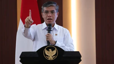 Menaker: Pemerintah Perkuat Perlindungan Pekerja Melalui Regulasi Pembatasan Alih Daya