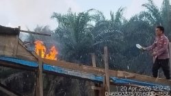 Polsek Pangean Tertibkan PETI di Tanah Bekali, 1 Rakit Dimusnahkan